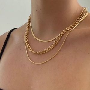 2021 fashion new arrival Boho Women Multi-Layer Choker Collar Chain Necklace